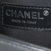 Chanel Boy pouch in black leather - Detail D3 thumbnail