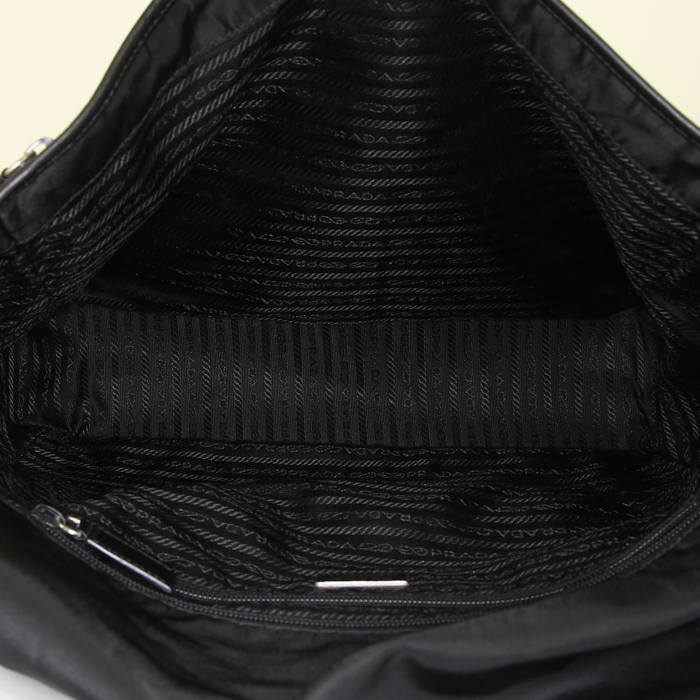 Prada shoulder bag in black canvas and black leather - Detail D2