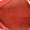 Sac de voyage Louis Vuitton Keepall 45 en cuir épi rouge - Detail D2 thumbnail