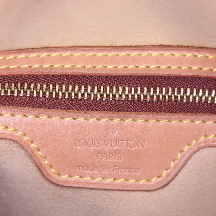 Bolso de mano Louis Vuitton Looping modelo grande en lona Monogram marrón y cuero natural - Detail D3