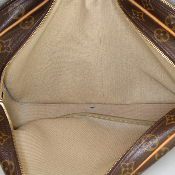 Sac besace Louis Vuitton Reporter grand modèle en toile monogram marron et cuir naturel - Detail D3