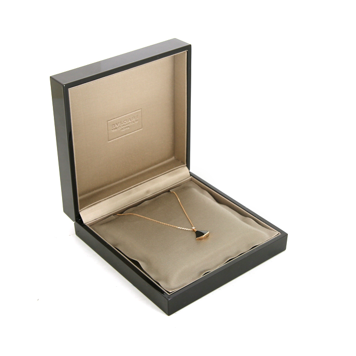 Collier Bulgari Divas' Dream en or rose,  onyx et diamant - Detail D2