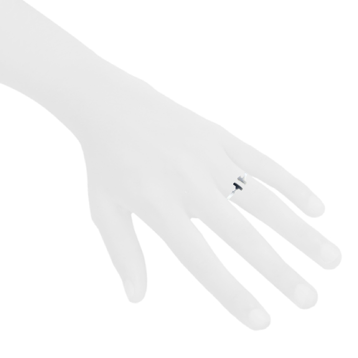 Bague Tiffany & Co Square T en argent - Detail D1