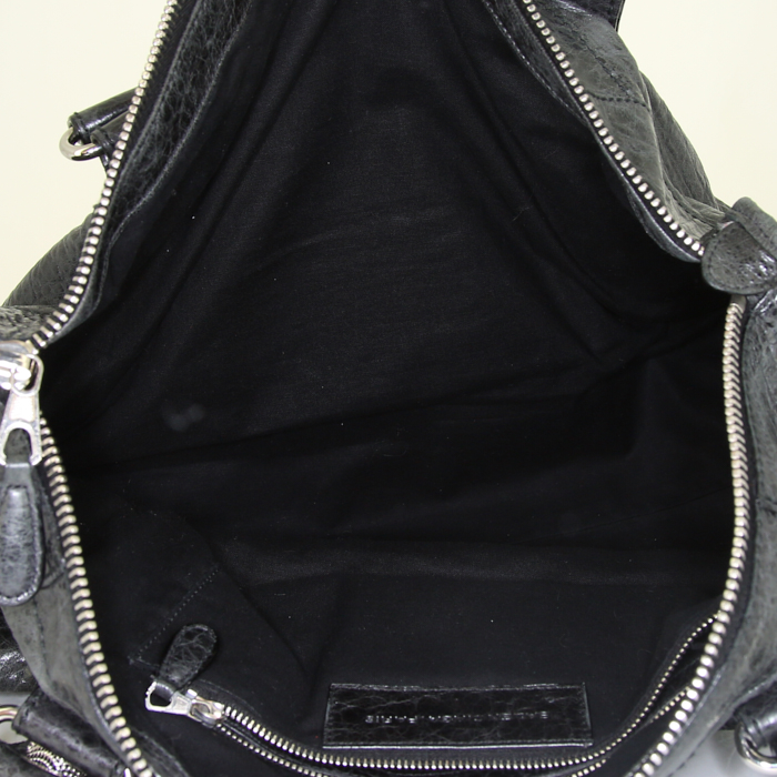 Sac à main Balenciaga Work en cuir noir - Detail D2