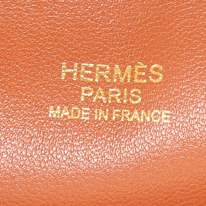 Bolso de mano Hermès Tool Box en cuero de ternero doblis marrón y cuero Barenia - Detail D4
