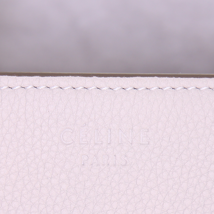 Shopping bag Céline Phantom in pelle martellata beige - Detail D3