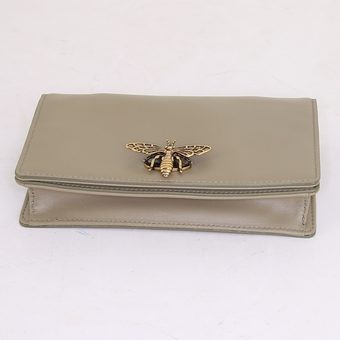 Dior Abeille pouch in beige leather - Detail D4
