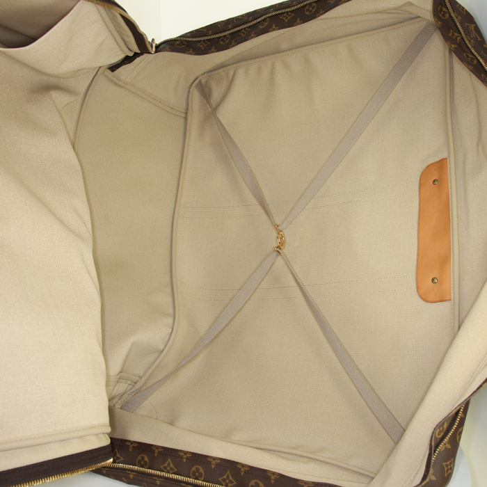 Bolsa de viaje Louis Vuitton Sirius en lona Monogram revestida marrón y cuero natural - Detail D3