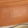 Bolso de mano Chloé Paddington en cuero granulado marrón - Detail D3 thumbnail