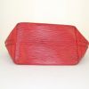 Louis Vuitton Grand Noé large model shopping bag in red epi leather - Detail D3 thumbnail
