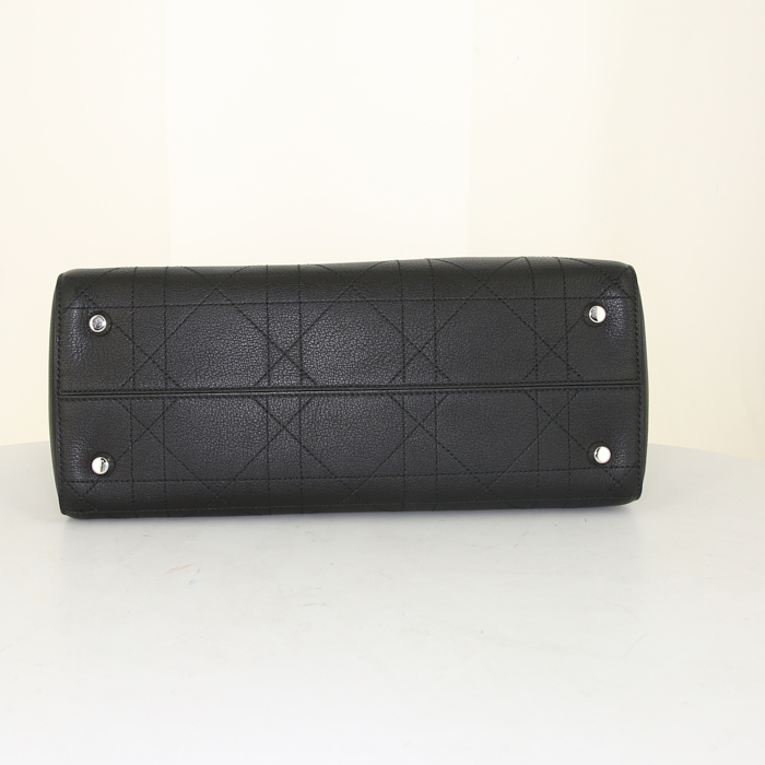 Sac cabas Dior Ultradior en cuir grainé noir - Detail D4