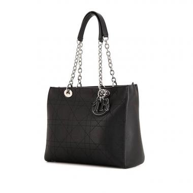 Bolso Cabás Dior Ultradior en cuero granulado negro
