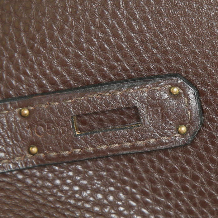 Hermes Birkin 35 cm handbag in brown ebene togo leather - Detail D4