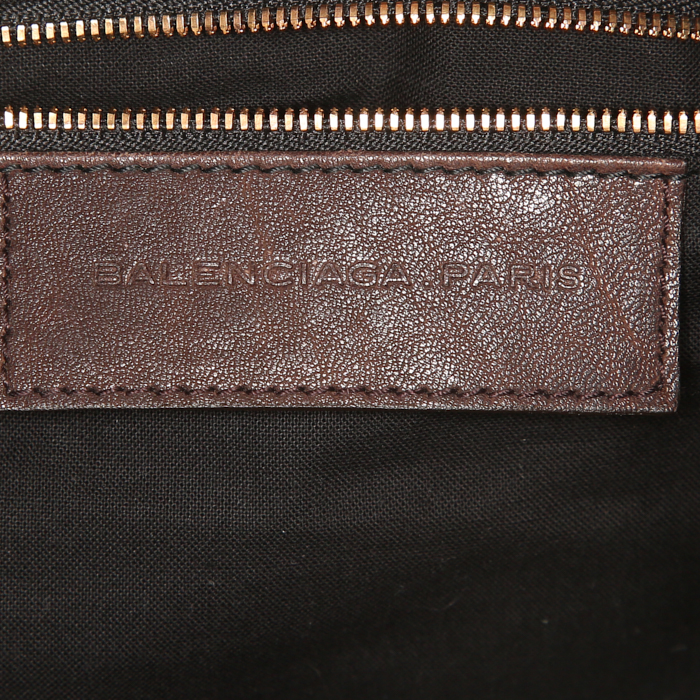 Borsa Balenciaga Whistle in pelle martellata marrone - Detail D3