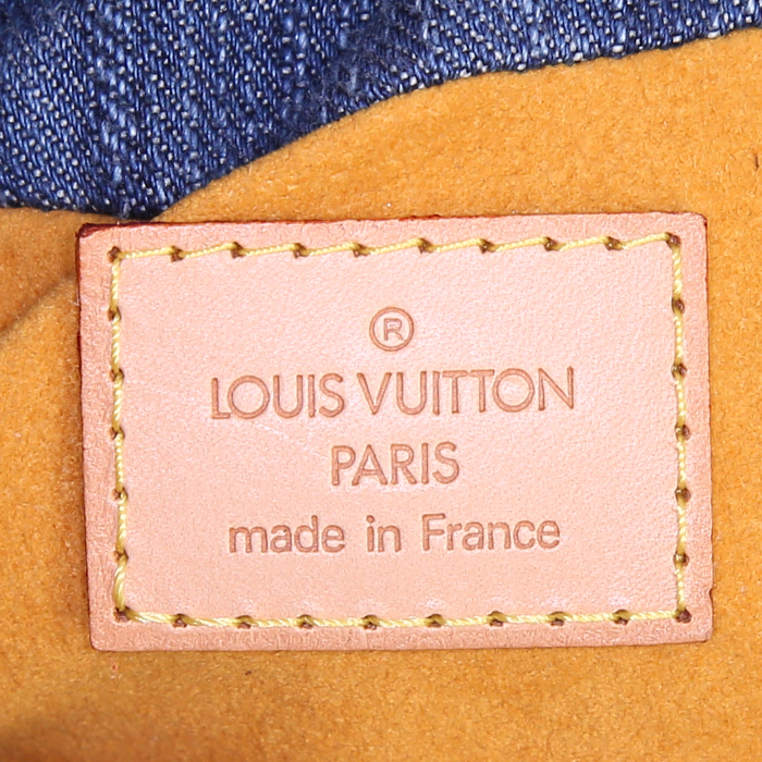 Bolso de mano Louis Vuitton Pleaty modelo pequeño en lona denim Monogram azul y cuero natural - Detail D3