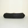 Bolso bandolera Chanel Timeless en cuero acolchado con motivos de espigas negro - Detail D5 thumbnail