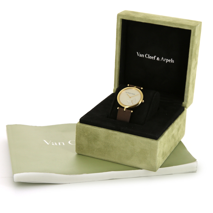 Van Cleef & Arpels watch in yellow gold Ref:  HH18323 Circa  2000 - Detail D2