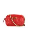Salvatore Ferragamo Gancini shoulder bag in red quilted leather - 360 thumbnail