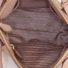 Bolso de mano Prada en cuero beige - Detail D2 thumbnail