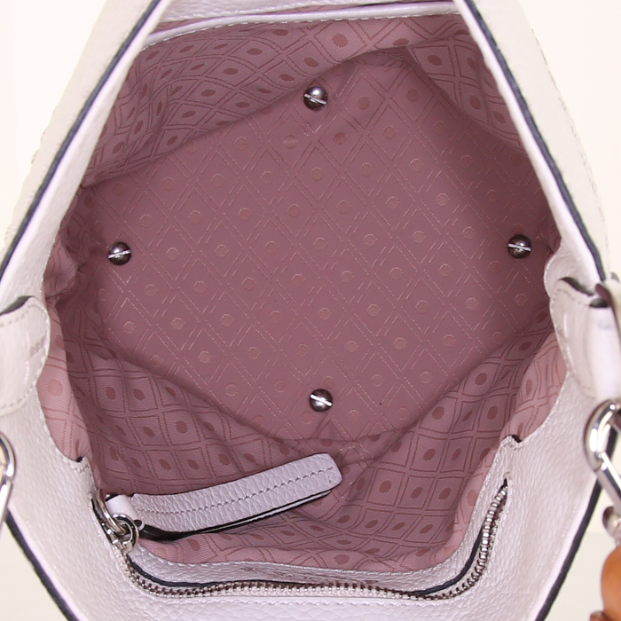 Tod's Double T shoulder bag in white leather - Detail D3
