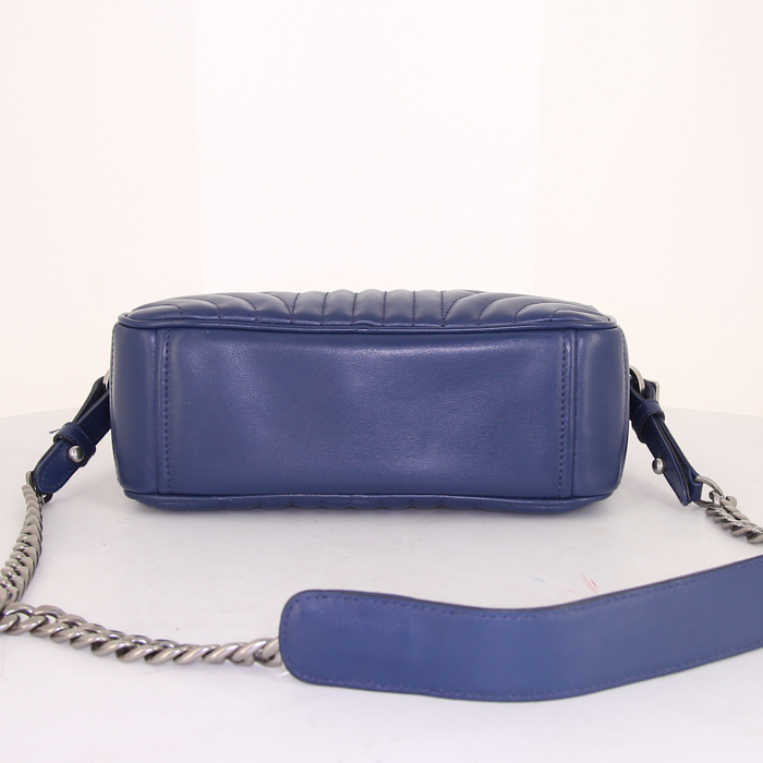 Prada Diagramme shoulder bag in blue quilted leather - Detail D4