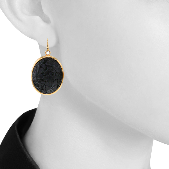 Pomellato Victoria earrings in pink gold, jet and diamonds - Detail D1