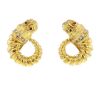 Zolotas 1980's earrings in yellow gold,  diamonds and ruby - 00pp thumbnail