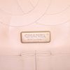 Bolso para llevar al hombro o en la mano Chanel 2.55 en piel de pitón beige - Detail D4 thumbnail