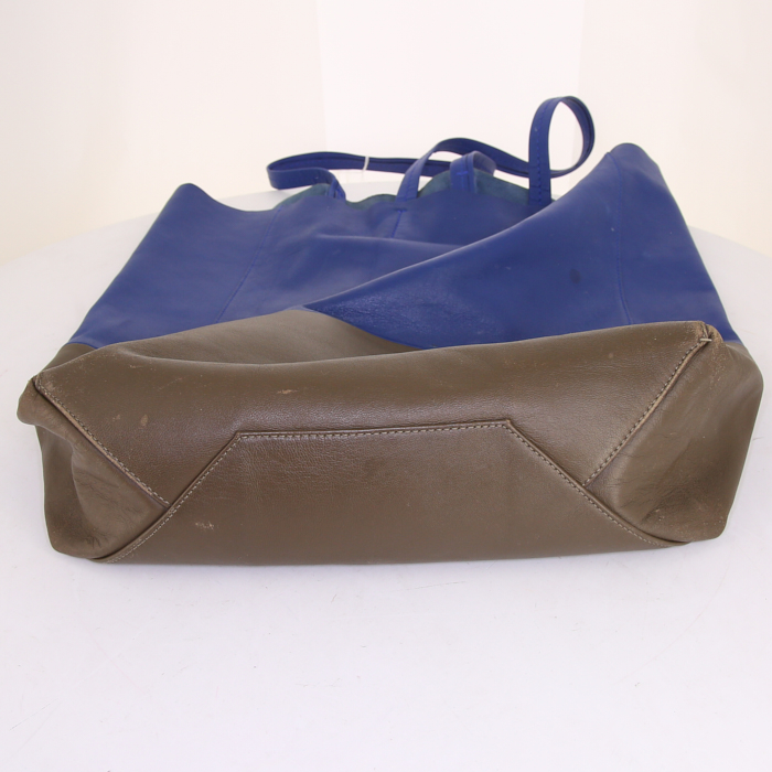 Sac cabas Celine Vertical en cuir bicolore bleu et marron - Detail D4