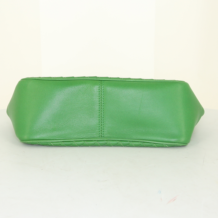 Bottega Veneta shopping bag in green leather - Detail D4