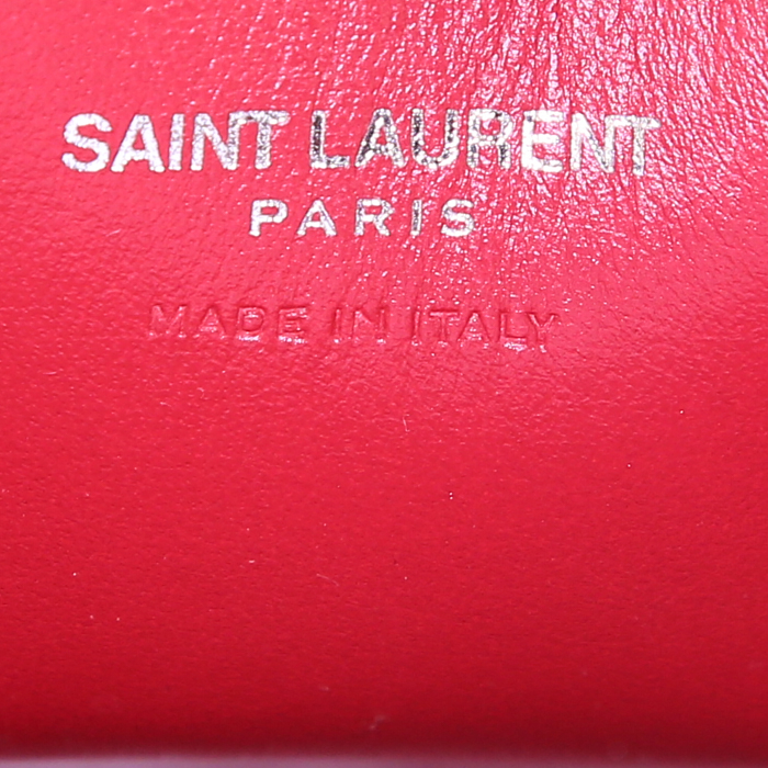 Bolso de mano Saint Laurent Sac de jour nano en cuero granulado rojo - Detail D4