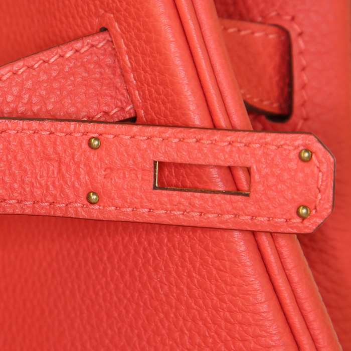 Hermes Birkin 40 cm handbag in red togo leather - Detail D4
