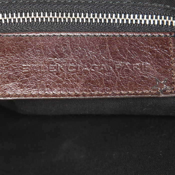 Borsa ventiquattrore Balenciaga Work in pelle marrone - Detail D3