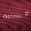 Chanel Vintage shoulder bag in black quilted suede - Detail D4 thumbnail
