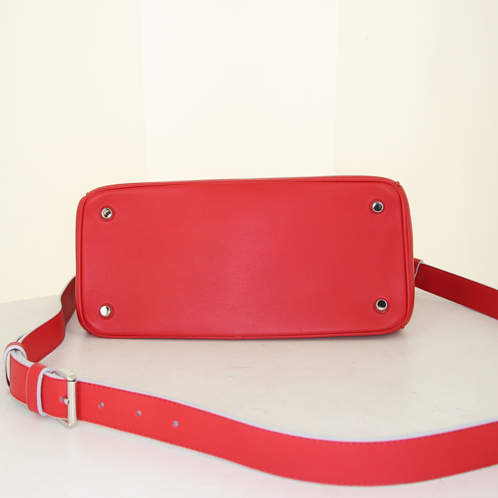 Dior Be Dior medium model shoulder bag in red leather and light blue piping - Detail D5