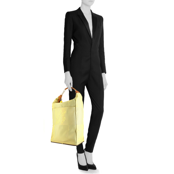 Sac de voyage Louis Vuitton America's Cup en toile jaune et cuir naturel - Detail D1