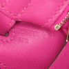 Bolso de mano Hermès en cuero swift púrpura - Detail D5 thumbnail