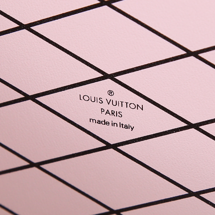 Louis Vuitton Grace Coddington bag in brown leather - Detail D4
