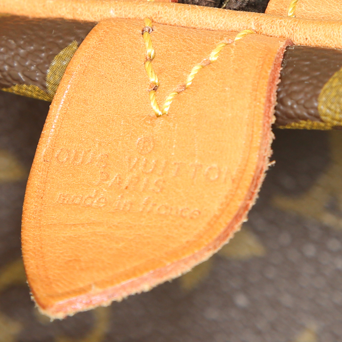 Louis Vuitton Polochon travel bag in brown monogram canvas - Detail D3