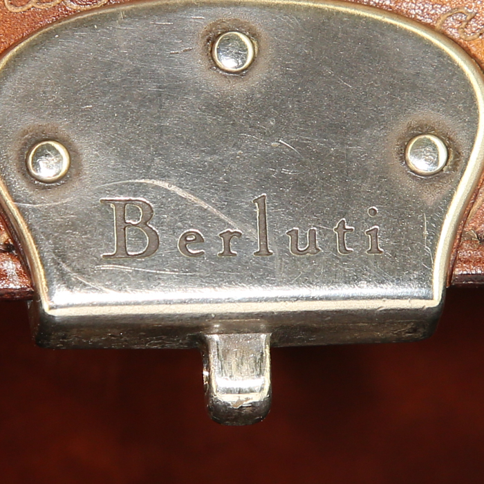 Borsa portadocumenti Berluti Ecritoire in pelle marrone con motivo - Detail D3