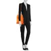 Sac porté épaule ou main Chanel Petit Shopping en toile matelassée orange - Detail D2 thumbnail