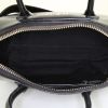 Bolso de mano Givenchy Antigona modelo pequeño en cuero esmaltado negro - Detail D3 thumbnail