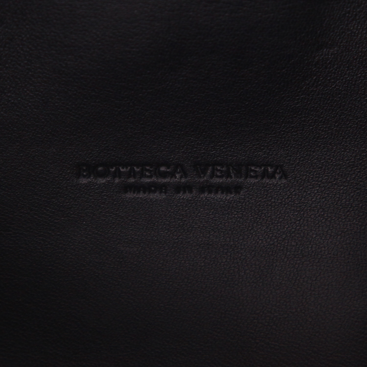Sac porté épaule ou main Bottega Veneta Rialto en daim noir et cuir noir - Detail D2