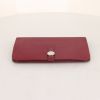 Hermes Dogon wallet in brick red leather taurillon clémence - Detail D4 thumbnail
