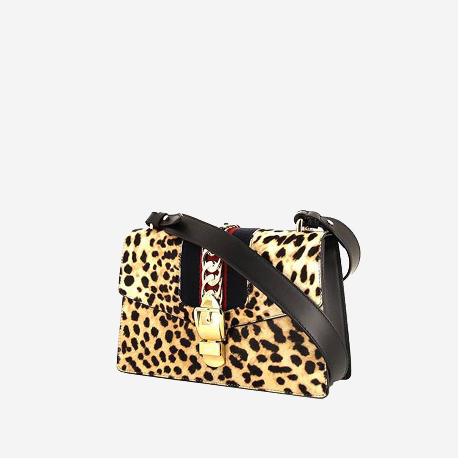 Gucci Sylvie shoulder bag in beige foal and black leather
