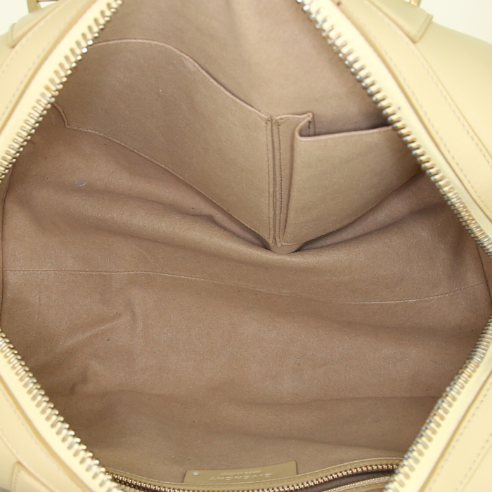 Handbag in vanilla yellow leather - Detail D3