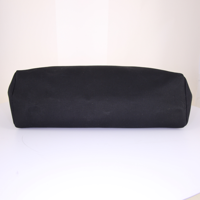 Hermes Herbag bag worn on the shoulder or carried in the hand in black canvas and natural Hunter cowhide - Detail D4