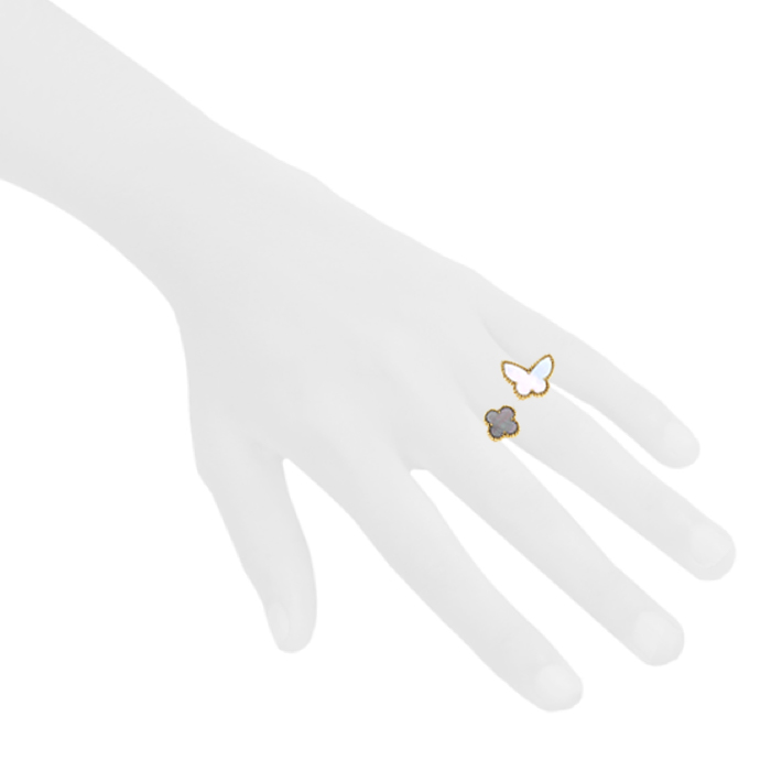 Bague Van Cleef & Arpels Lucky Alhambra en or jaune,  nacre blanche et nacre grise - Detail D1