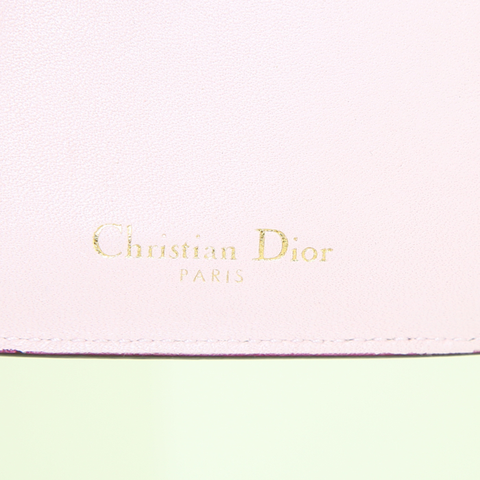 Dior Diorissimo small wallet in red grained leather - Detail D3