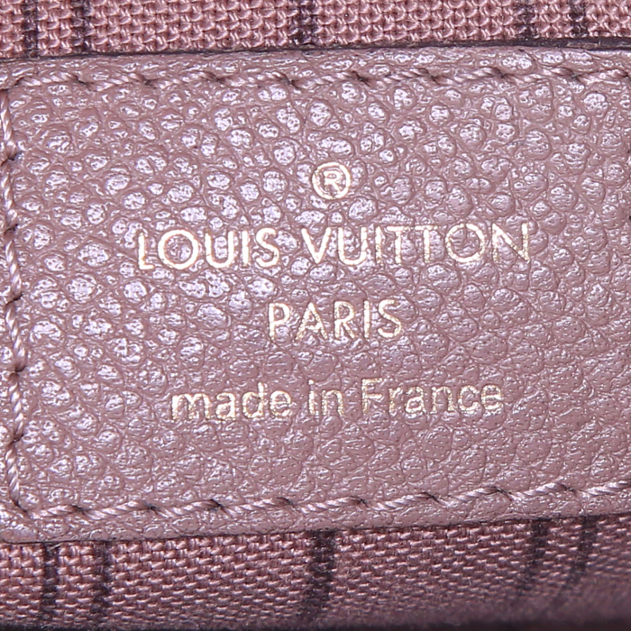Louis Vuitton Mazarine handbag in taupe monogram leather - Detail D4